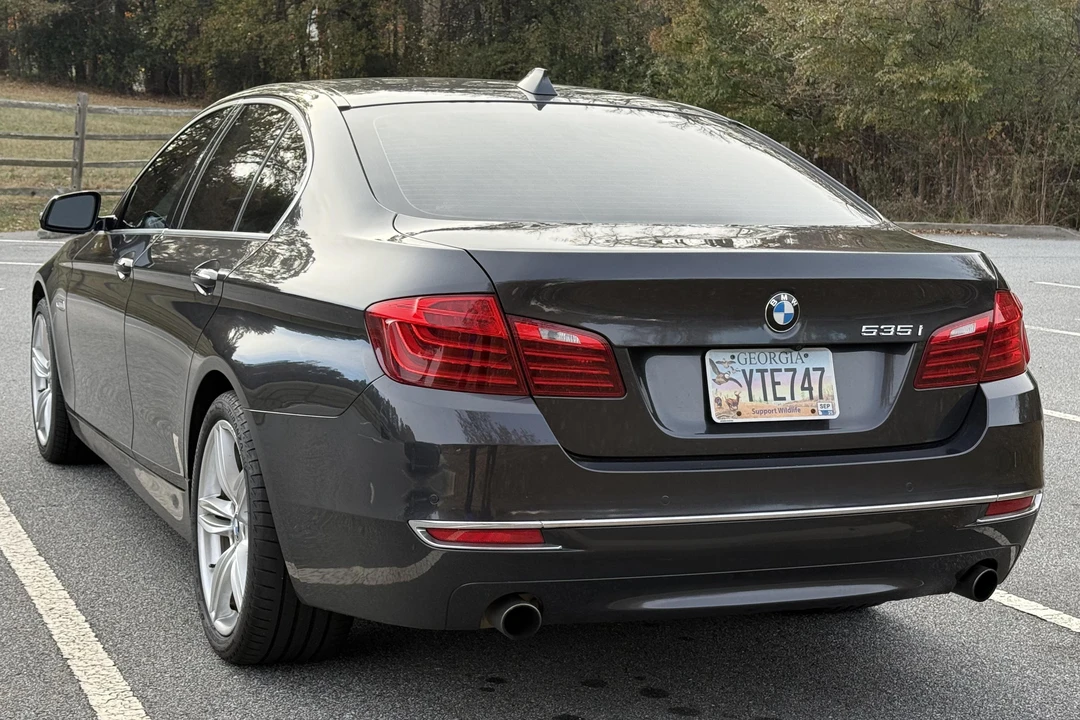 2014 BMW F10 5 Series Sedan - Image 4 of 31