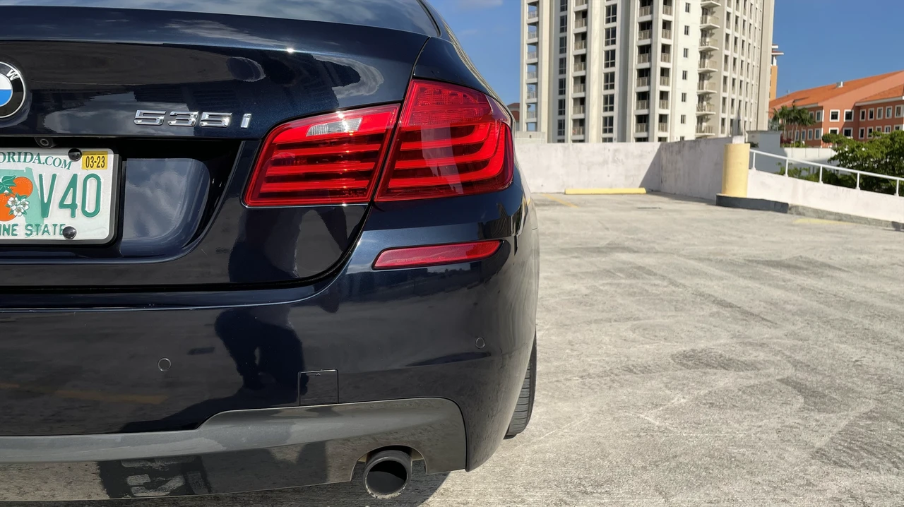 2014 BMW F10 5 Series Sedan - Image 31 of 31