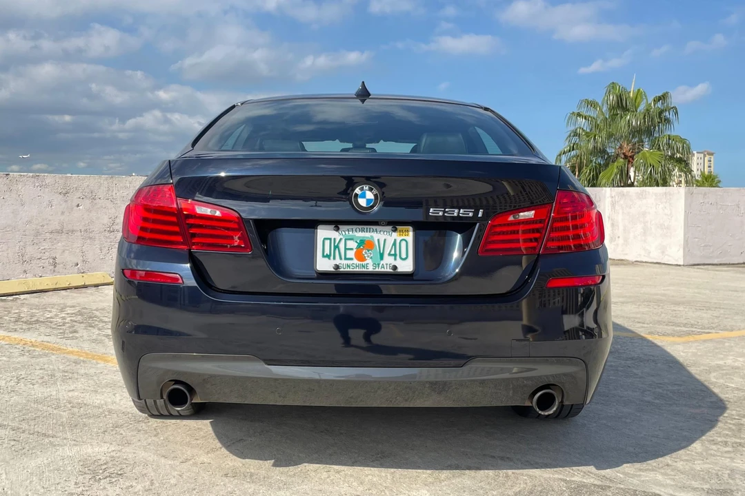 2014 BMW F10 5 Series Sedan - Image 5 of 31