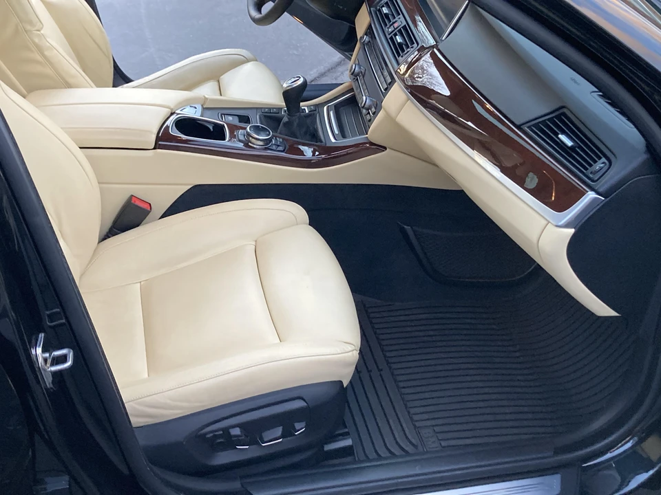 2014 BMW F10 5 Series Sedan - Image 23 of 31