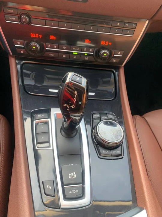 2014 BMW 5 Series - Image 19 of 22