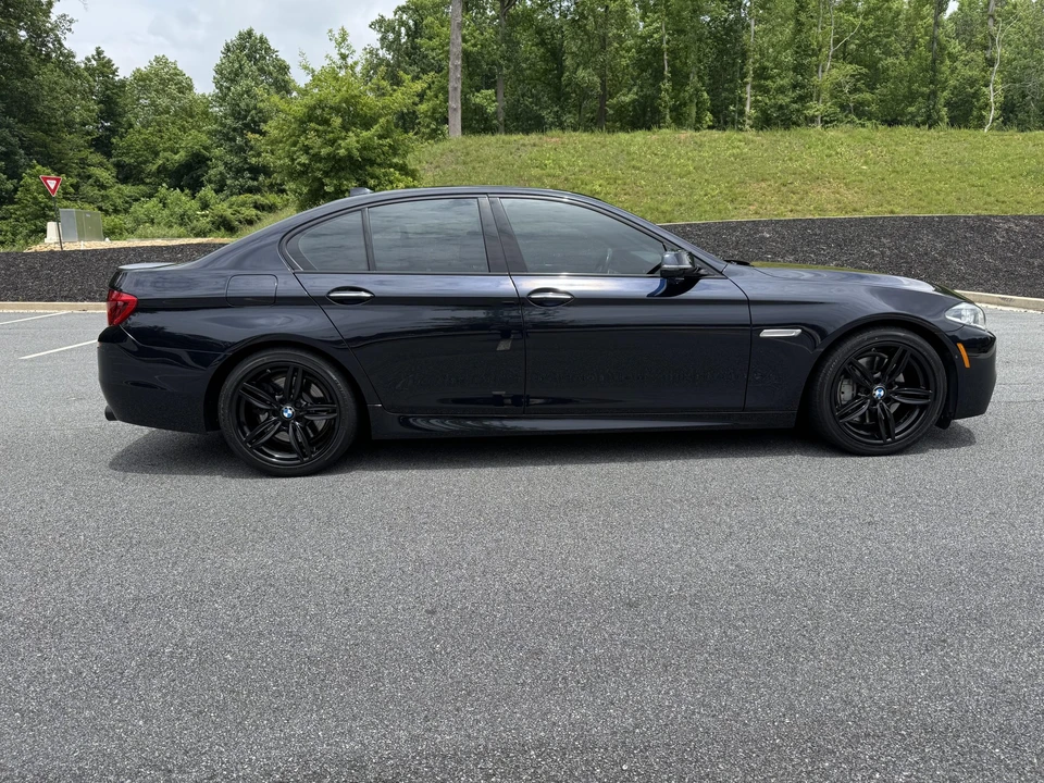 2014 BMW F10 550i & M550d Sedan - Image 16 of 31