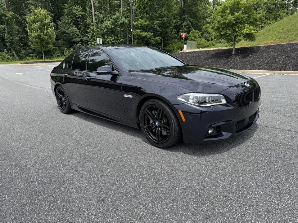 2014 BMW F10 550i & M550d Sedan - Image 13 of 31