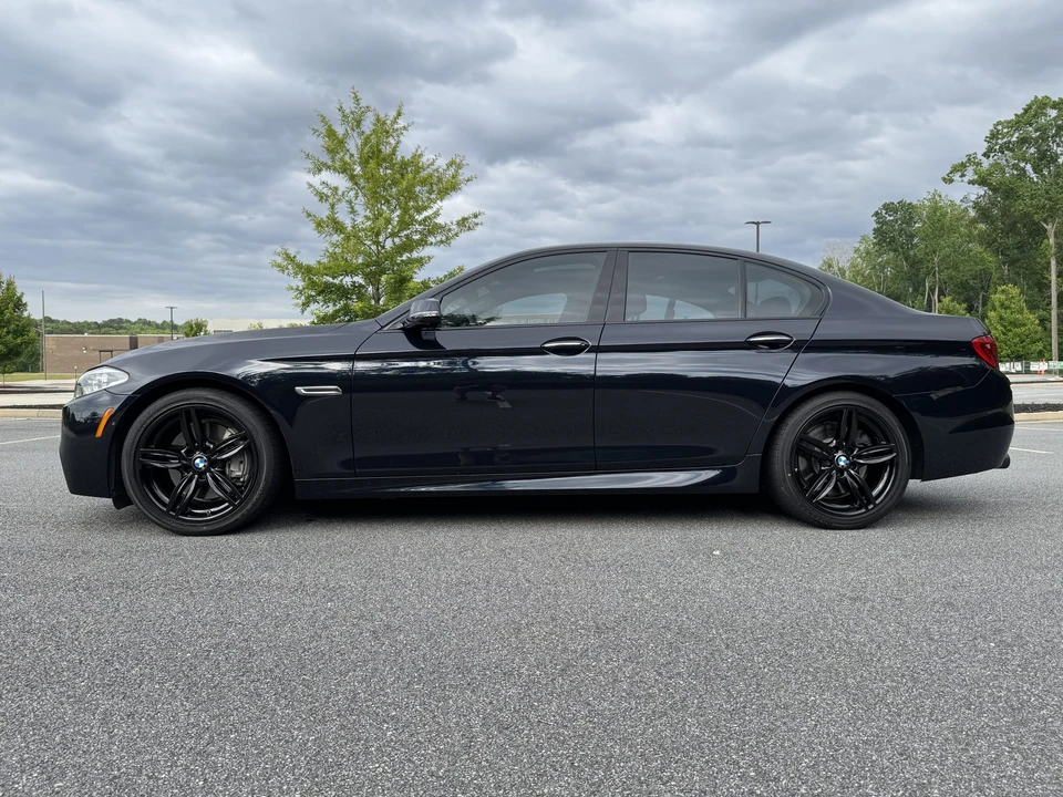 2014 BMW F10 550i & M550d Sedan - Image 27 of 31