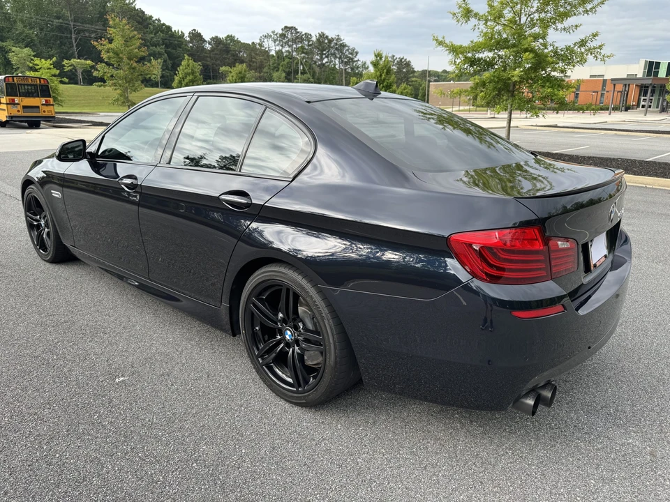 2014 BMW F10 550i & M550d Sedan - Image 24 of 31