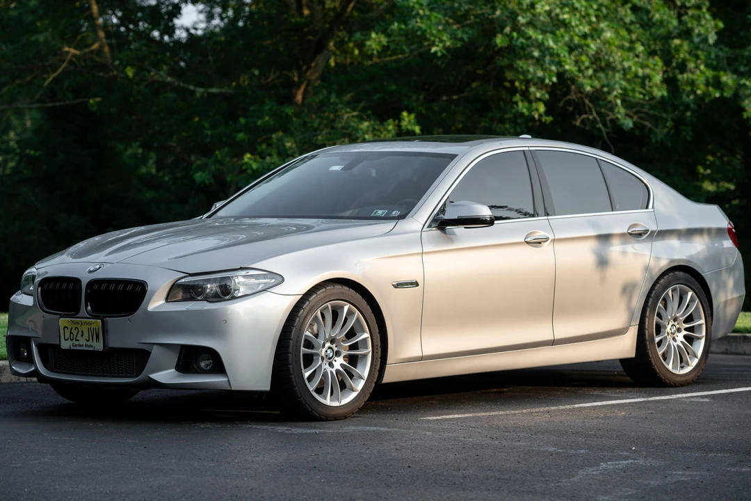 2014 BMW F10 550i & M550d Sedan - Image 6 of 31