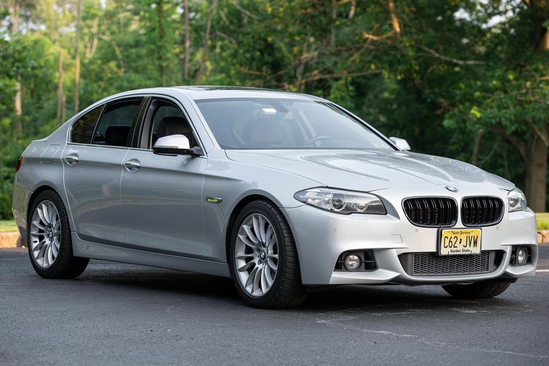 2014 BMW F10 550i & M550d Sedan - Image 14 of 31