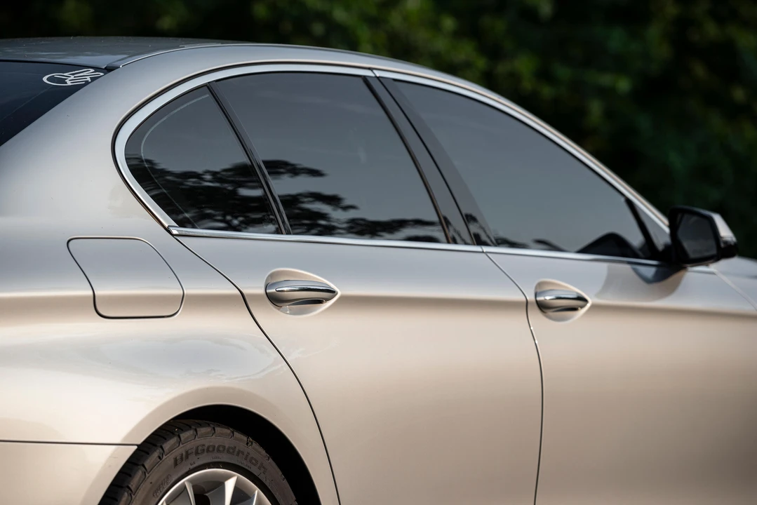 2014 BMW F10 550i & M550d Sedan - Image 25 of 31