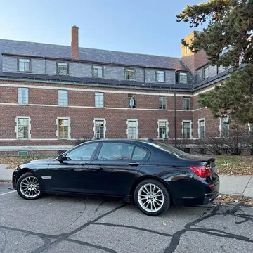 2014 BMW 740Li xDrive Sedan 4D