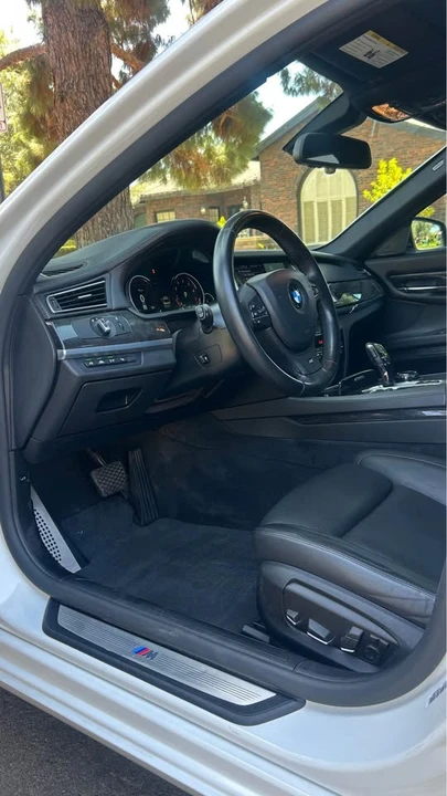 2014 BMW F01/F02 750i & 760Li Sedan - Image 12 of 19