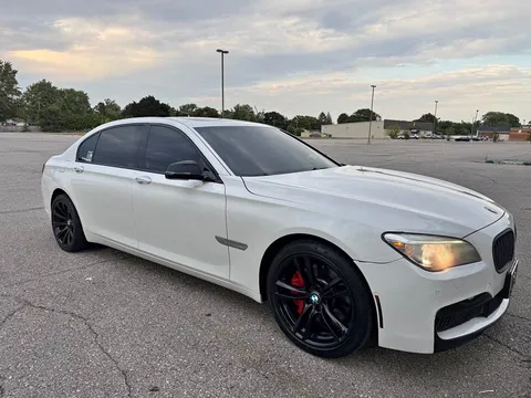 2014 BMW 7 Series 750Li Sedan 4D