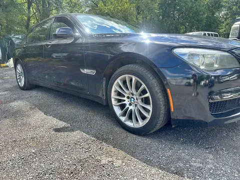 2014 BMW 7 Series 750Li Sedan 4D