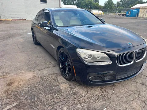 2014 BMW 7 Series 750i Sedan 4D