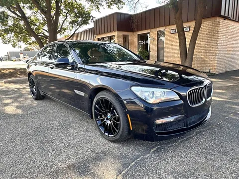 2014 BMW 750i xDrive Sedan