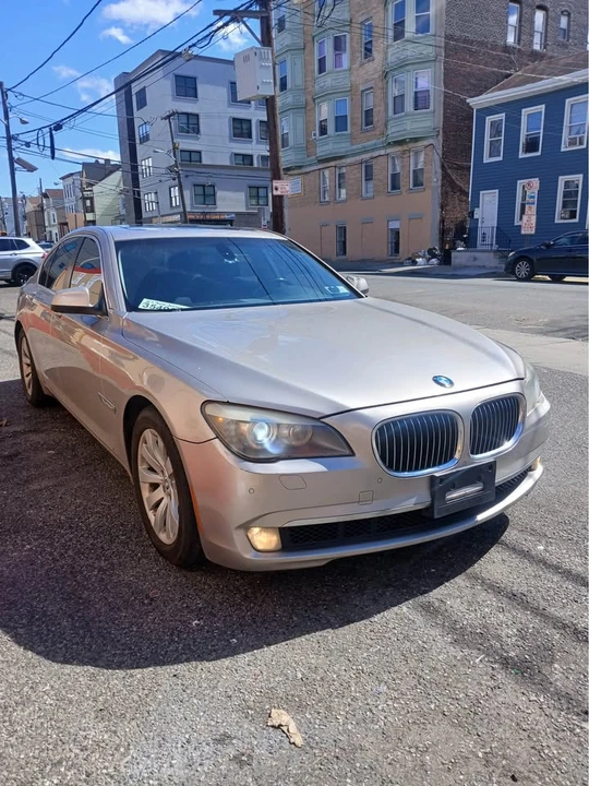 2014 BMW 7 Series - Image 3 of 10