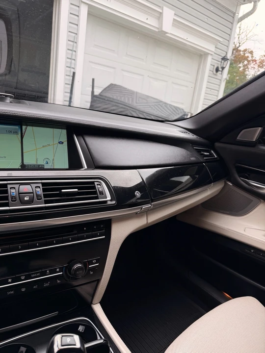2014 BMW Alpina B7 - Image 14 of 17