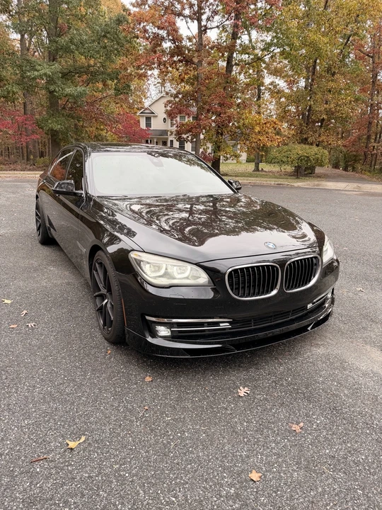 2014 BMW Alpina B7 - Image 2 of 17