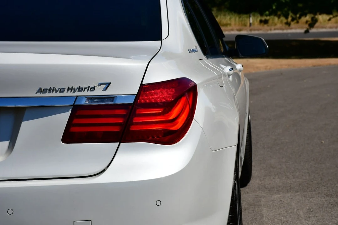 2014 BMW F01/F02 7 Series - Image 18 of 30
