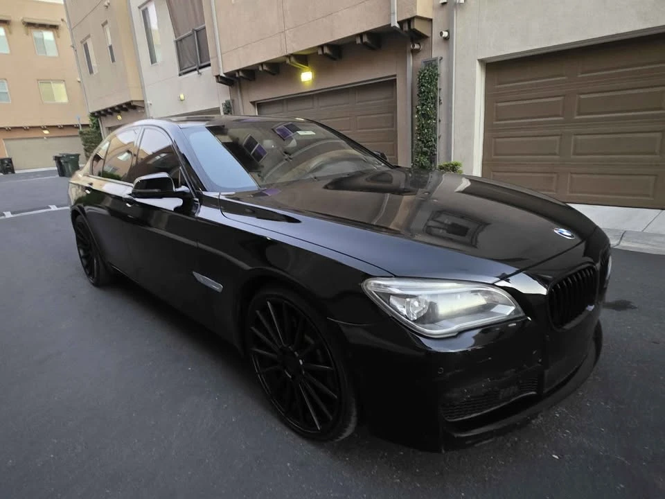 2014 BMW 7 Series - Image 16 of 17