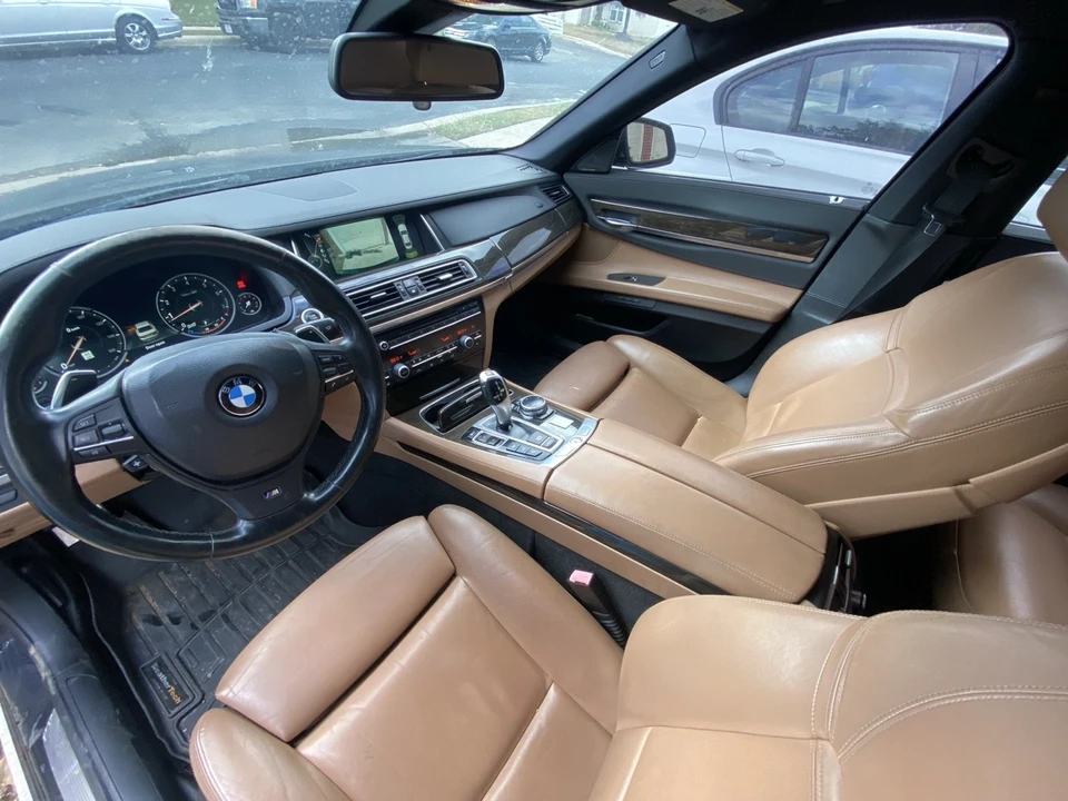 2014 BMW F01/F02 7 Series - Image 16 of 18