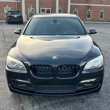 2014 BMW 740i Sedan