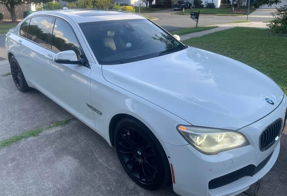 2014 BMW Alpina B7 - Image 4 of 11