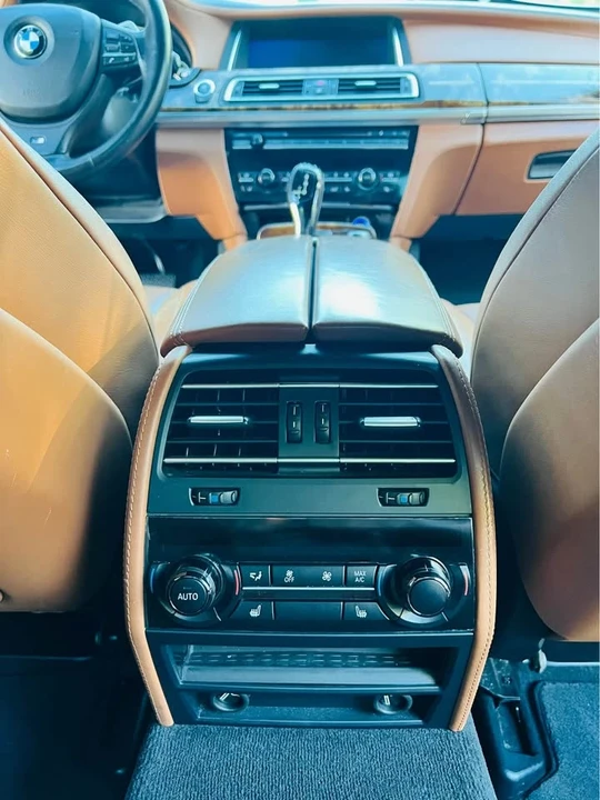 2014 BMW Alpina B7 - Image 13 of 19