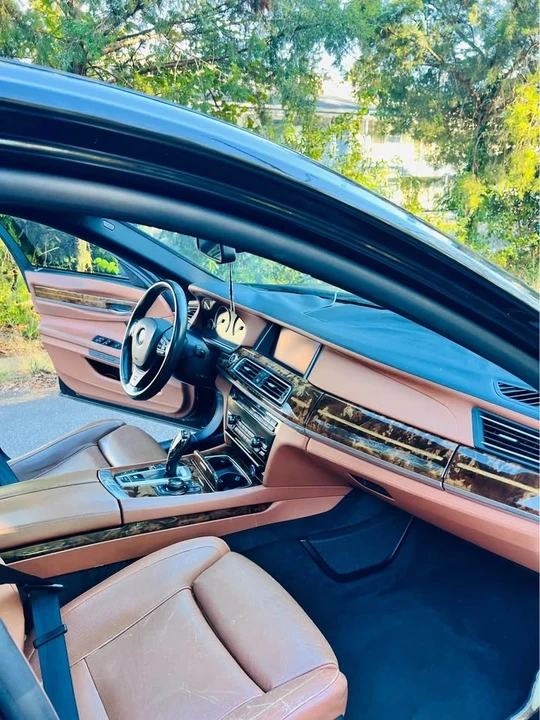 2014 BMW Alpina B7 - Image 16 of 19