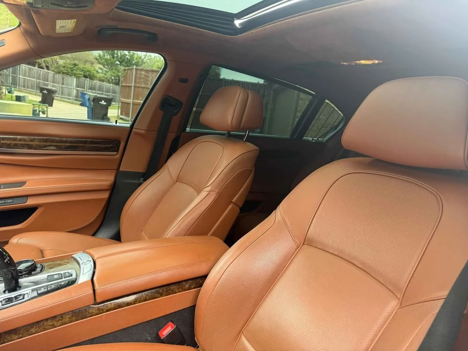 2014 BMW Alpina B7 - Image 8 of 16