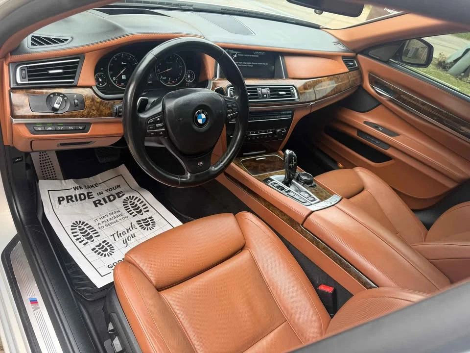2014 BMW Alpina B7 - Image 10 of 16