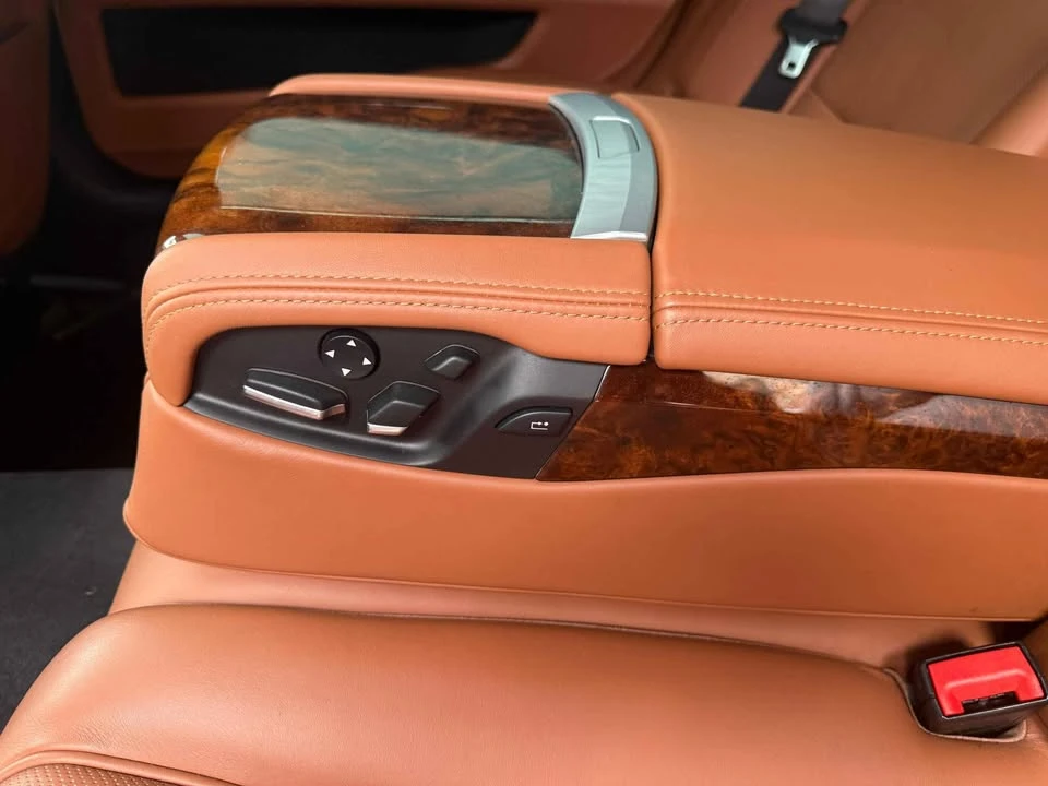 2014 BMW Alpina B7 - Image 7 of 16