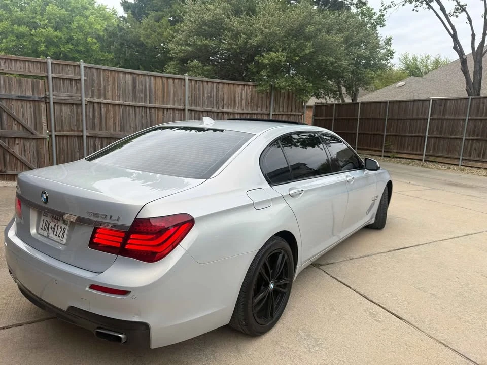 2014 BMW Alpina B7 - Image 2 of 16