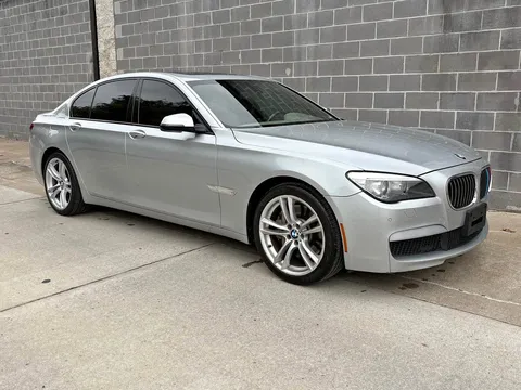 2014 BMW 750i
