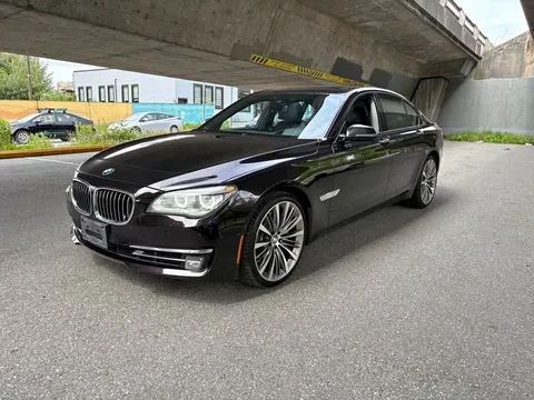 2014 BMW 750i xDrive