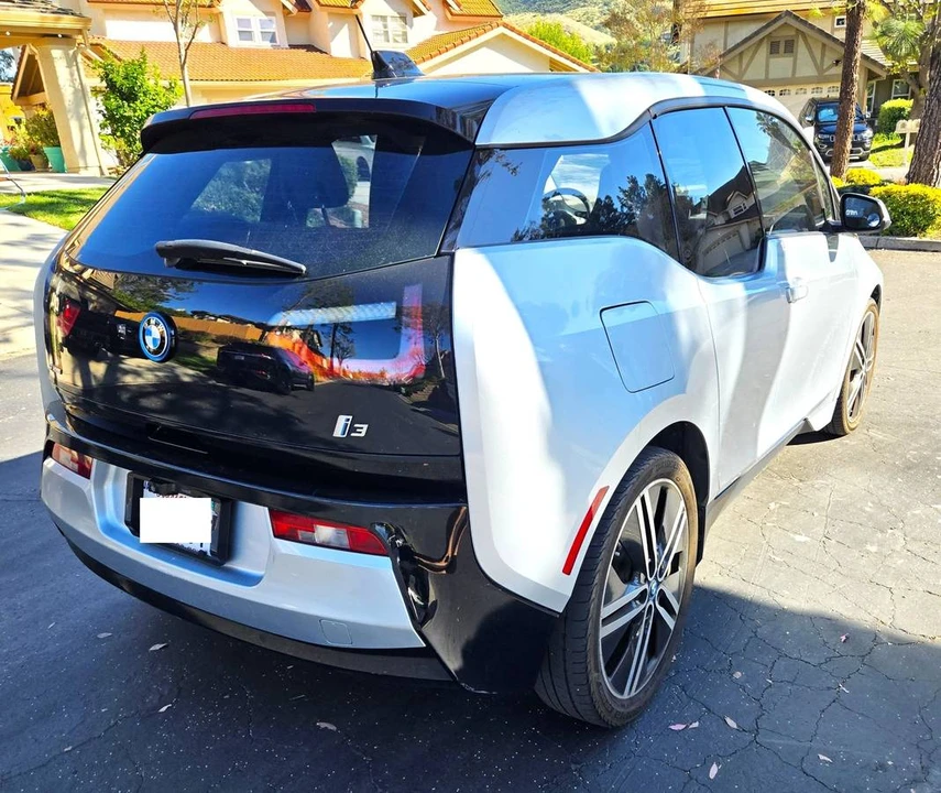 2014 BMW i3 - Image 5 of 14