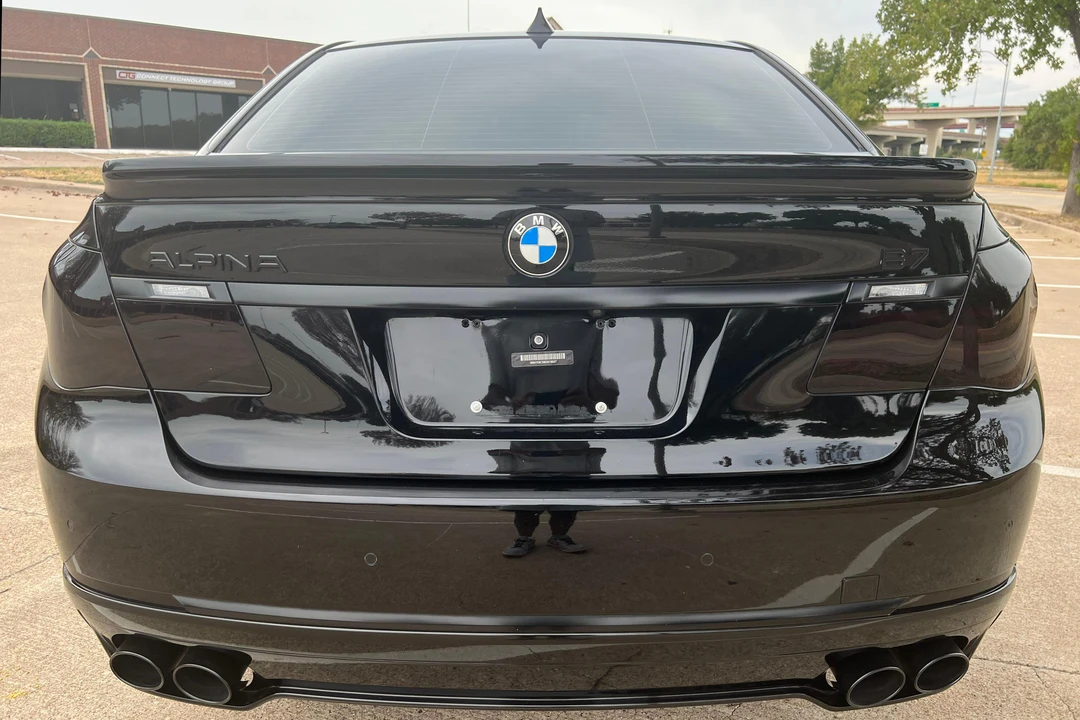 2014 BMW Alpina B7 - Image 5 of 31
