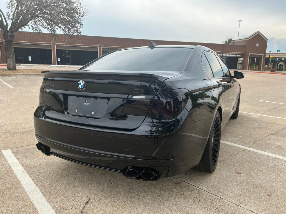2014 BMW Alpina B7 - Image 8 of 31