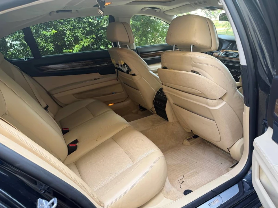 2014 BMW Alpina B7 - Image 7 of 10