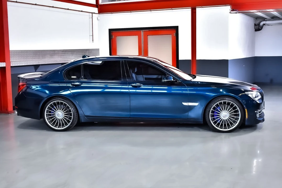 2014 BMW Alpina B7 - Image 11 of 31