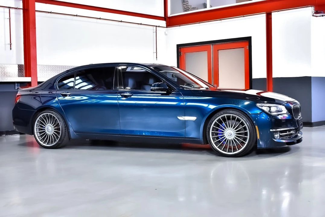 2014 BMW Alpina B7 - Image 9 of 31