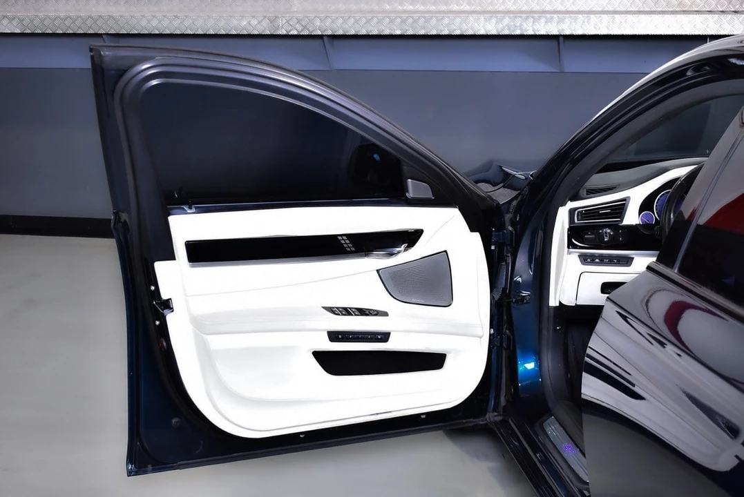 2014 BMW Alpina B7 - Image 31 of 31