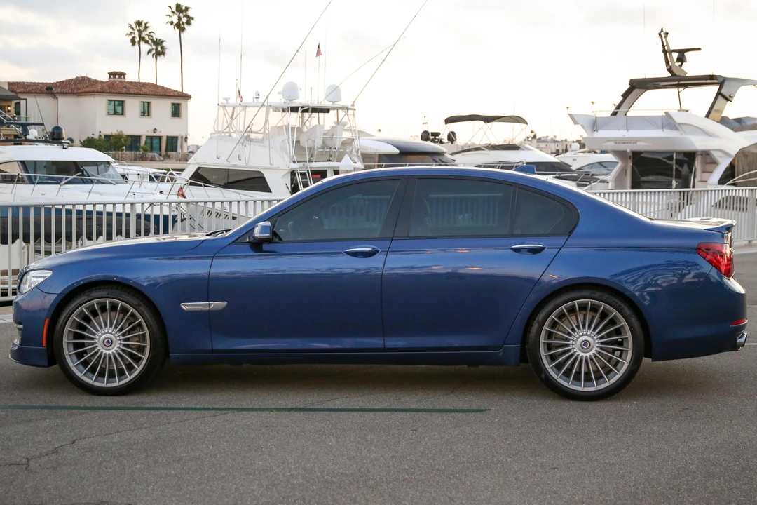 2014 BMW Alpina B7 - Image 3 of 31