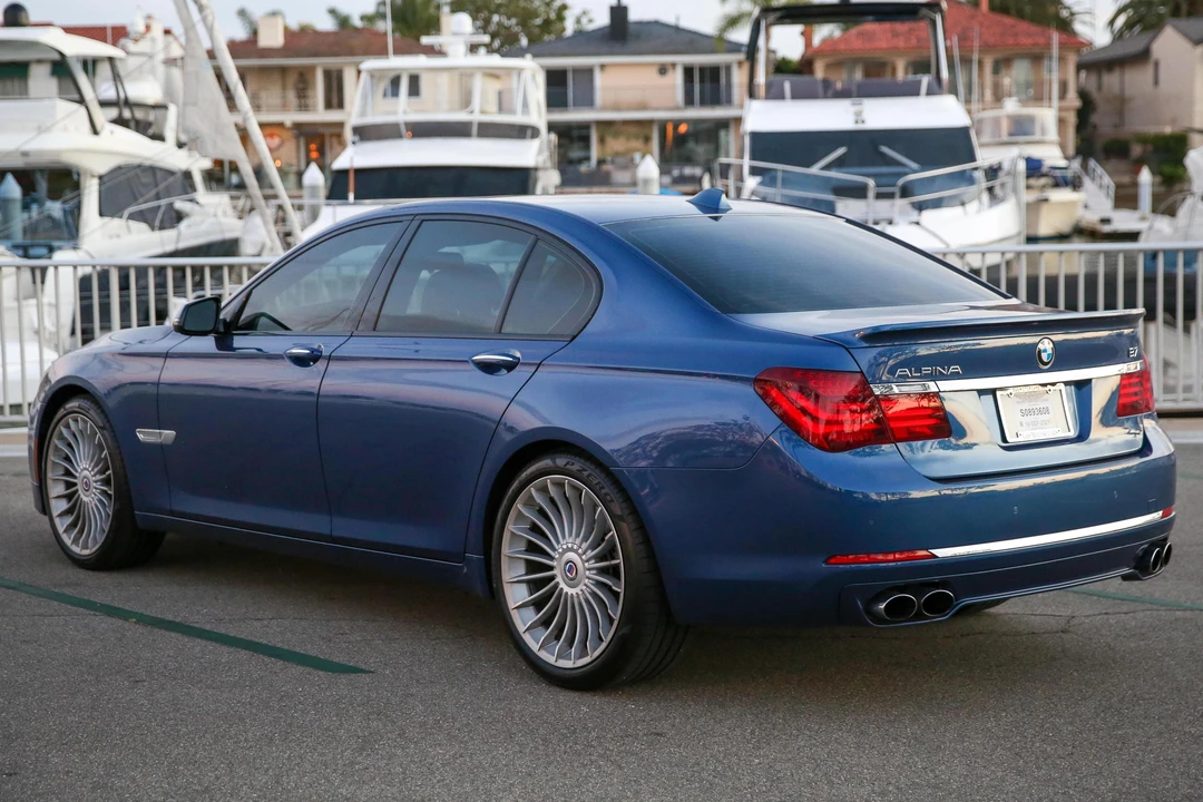 2014 BMW Alpina B7 - Image 4 of 31