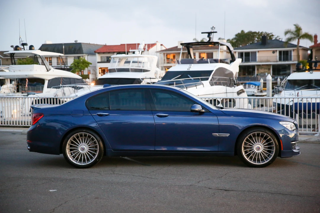 2014 BMW Alpina B7 - Image 29 of 31