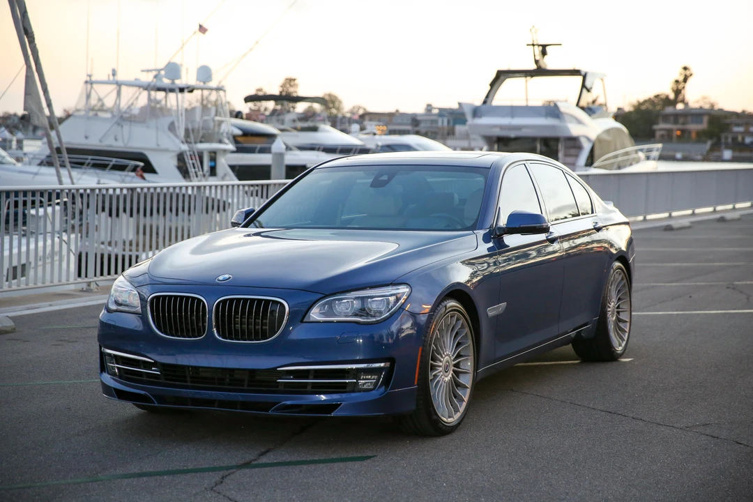 2014 BMW Alpina B7 - Image 9 of 31