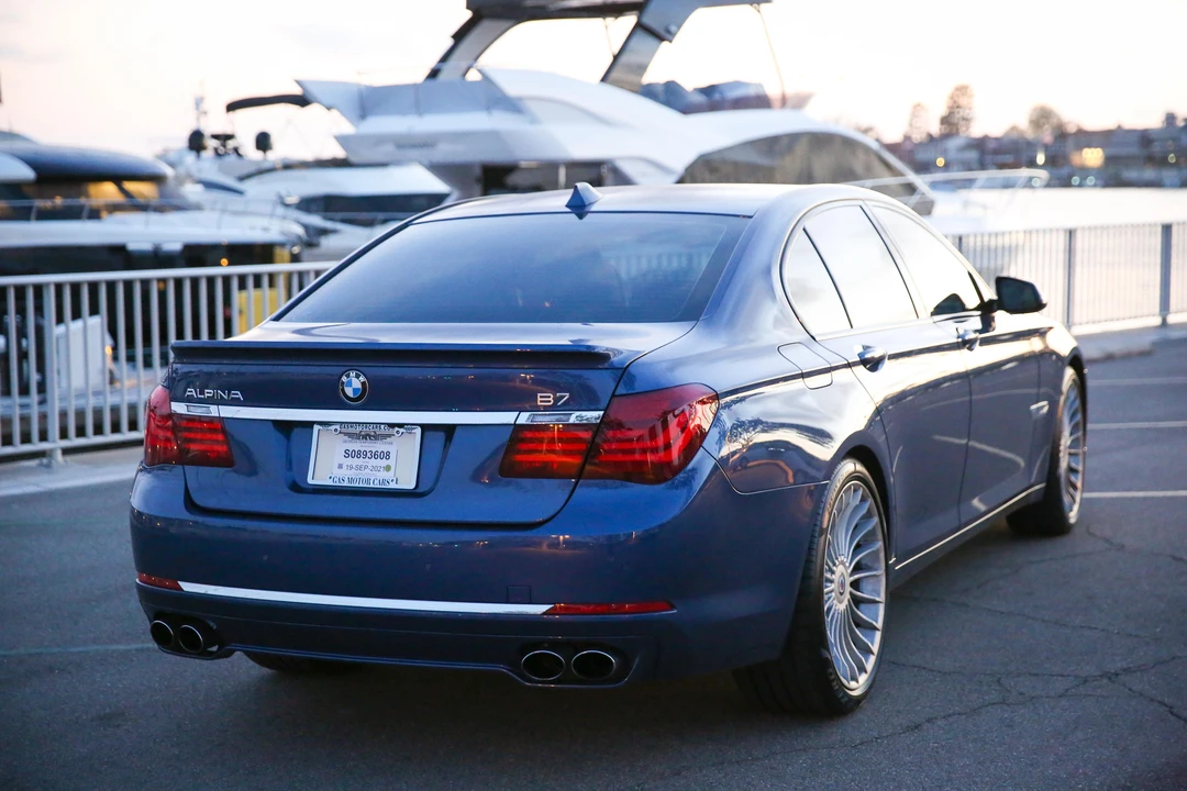 2014 BMW Alpina B7 - Image 24 of 31