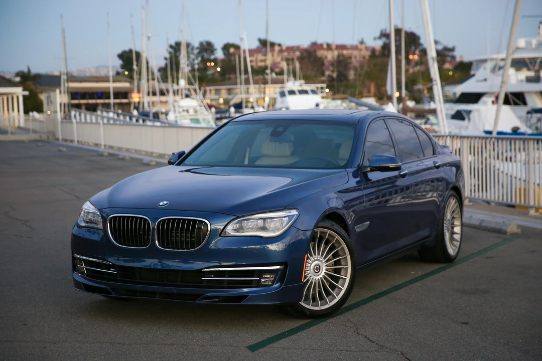 2014 BMW Alpina B7 - Image 13 of 31