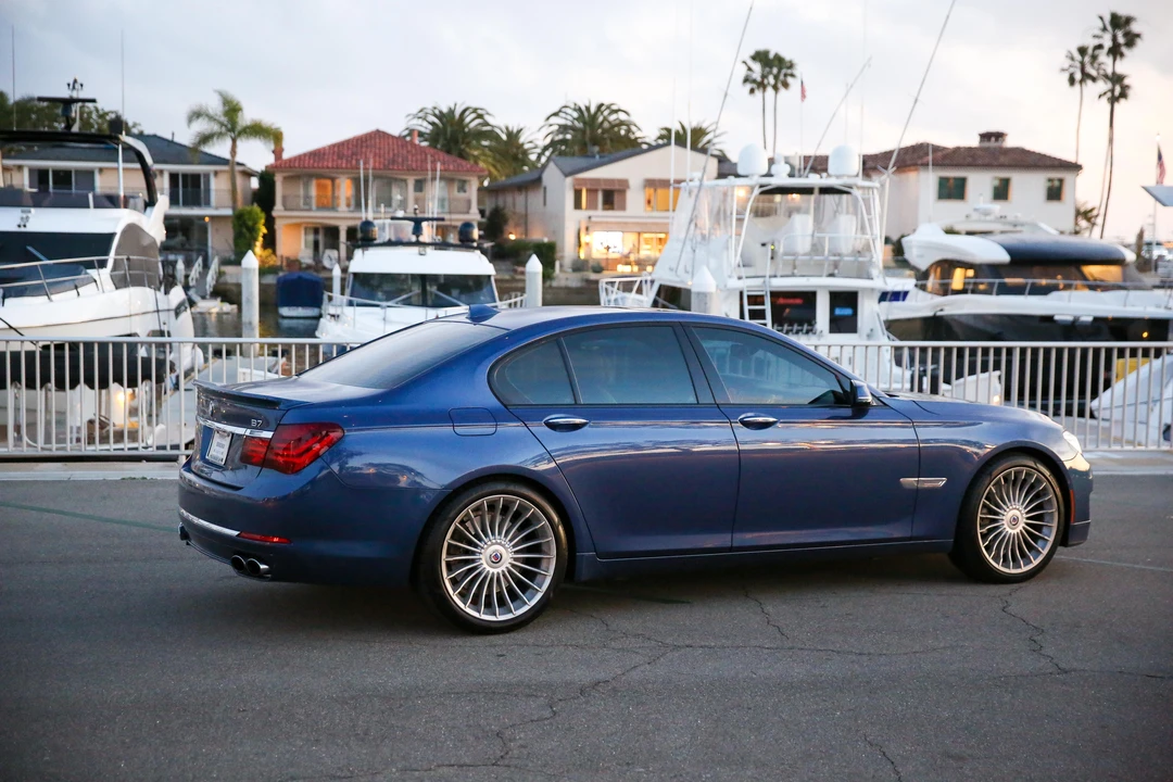 2014 BMW Alpina B7 - Image 28 of 31