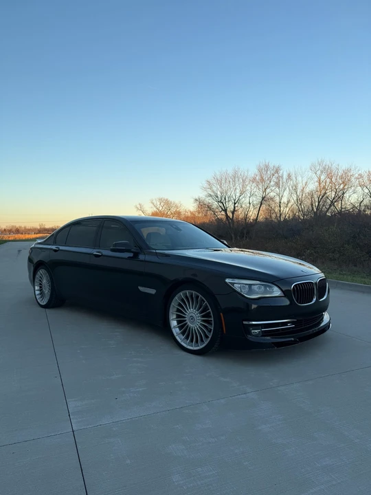 2014 BMW Alpina B7 - Image 2 of 21