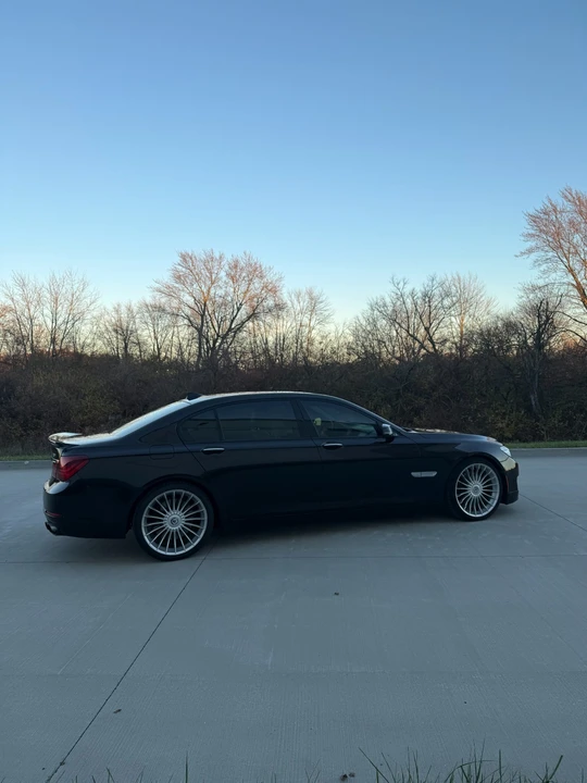 2014 BMW Alpina B7 - Image 3 of 21